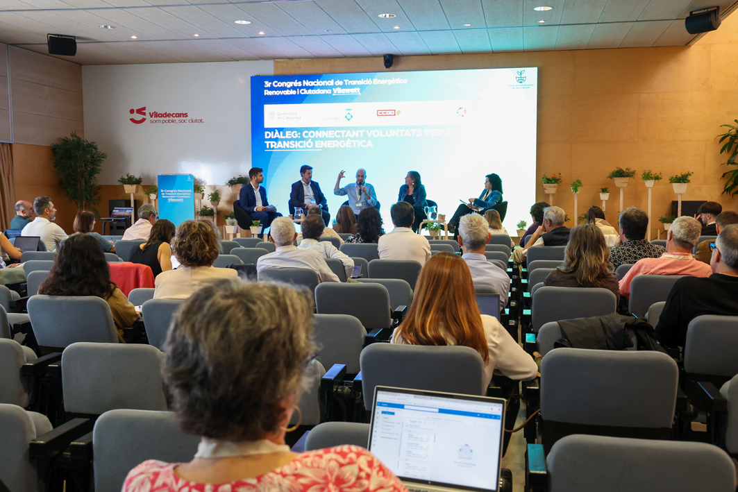 El 4t Congrés Nacional Vilawatt promou l’impuls col·lectiu i públic per a una transició energètica renovable justa