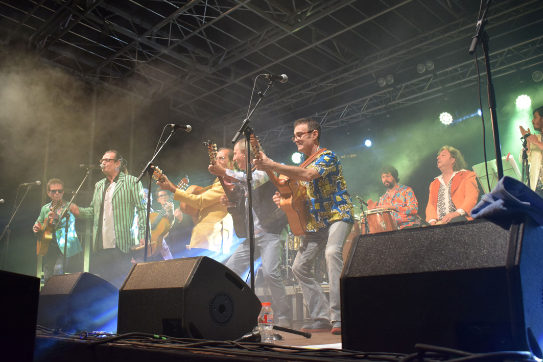 Rafa Sánchez, de La Unión, Los Manolos, Mama Dousha i La La Love You, estrelles musicals de la Festa Major