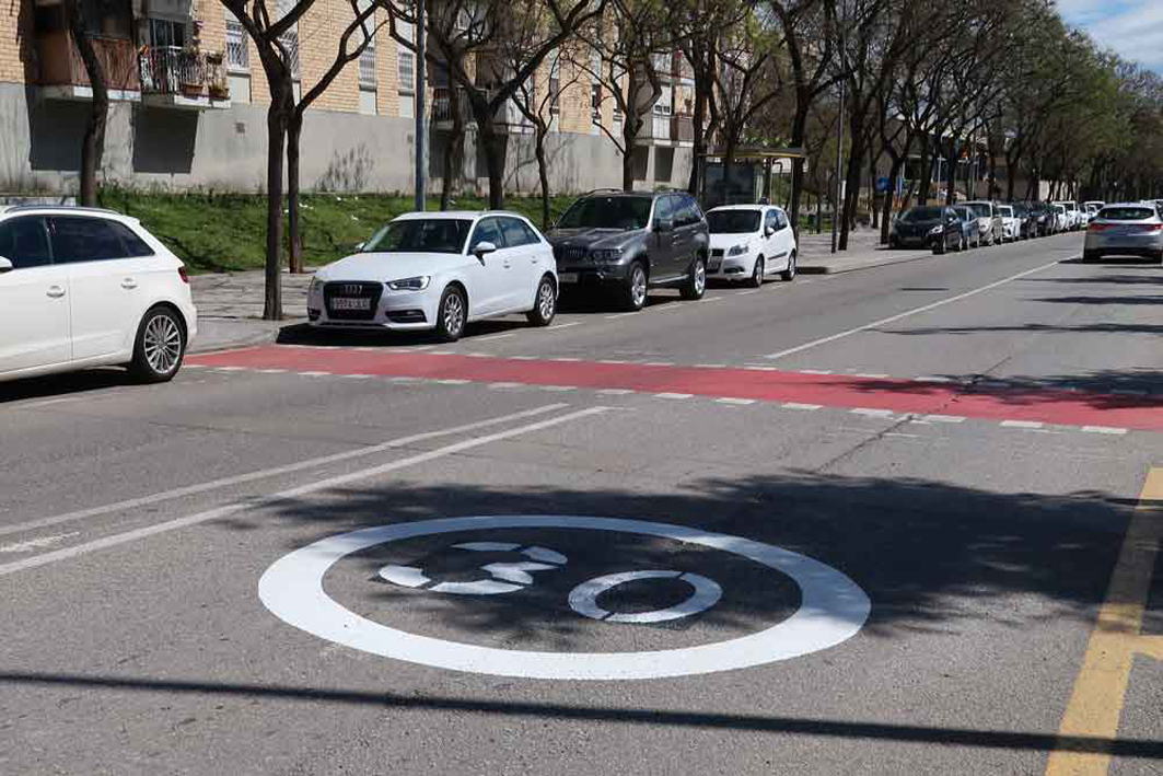 30 en totes les vies urbanes i travessies d’un  sol carril 