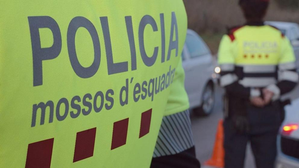 Els Mossos d’Esquadra denuncien a Cornellà de Llobregat el conductor d’un patinet elèctric per circular begut per una via ràpida