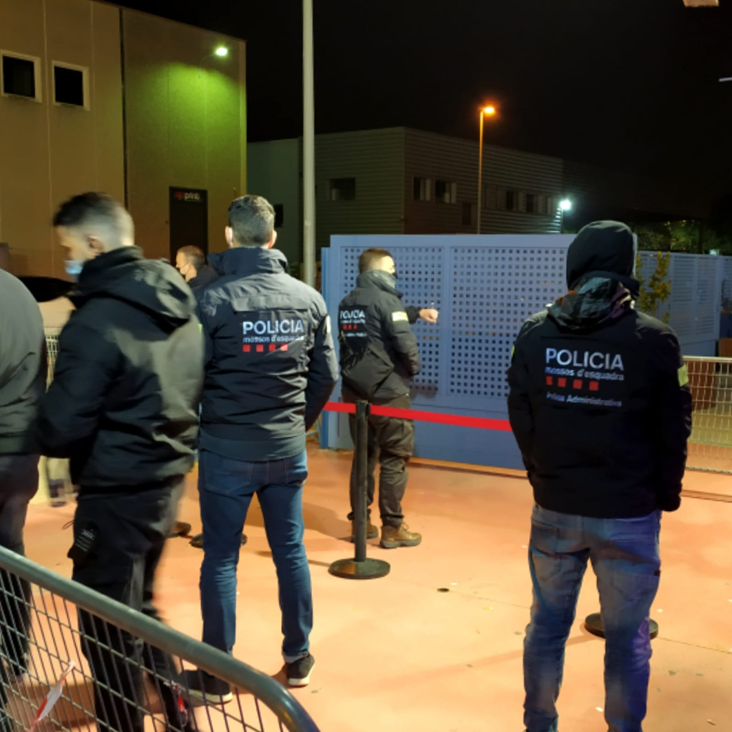 Inspeccionen dos establiments d’oci nocturn