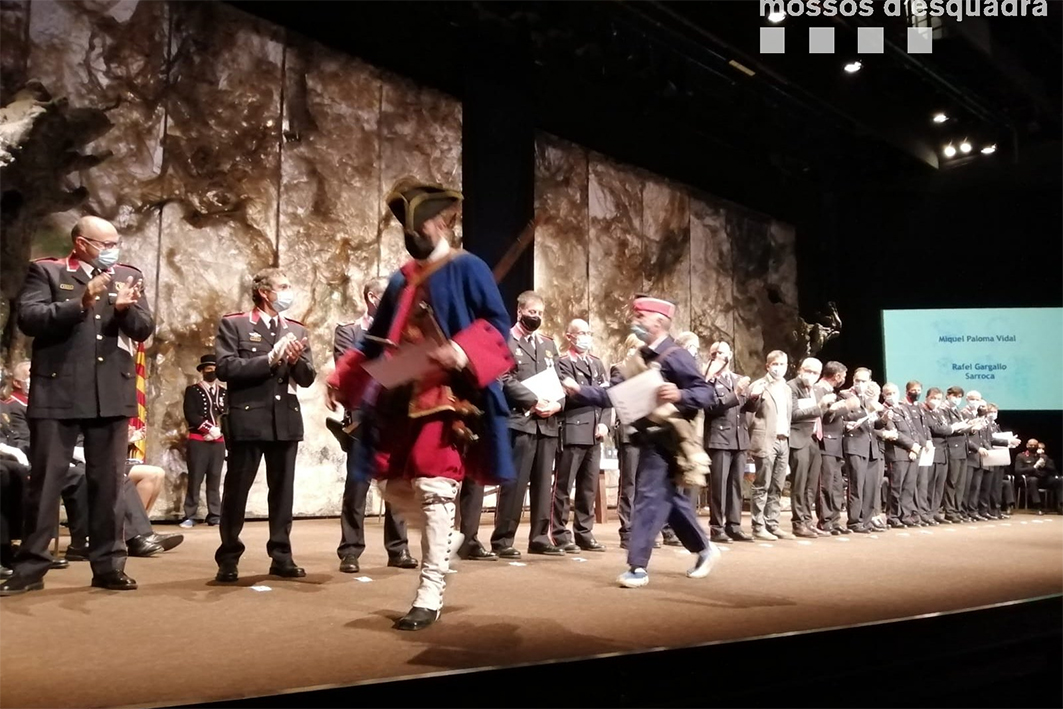 Passió d’Olesa de Montserrat el Dia de les Esquadres